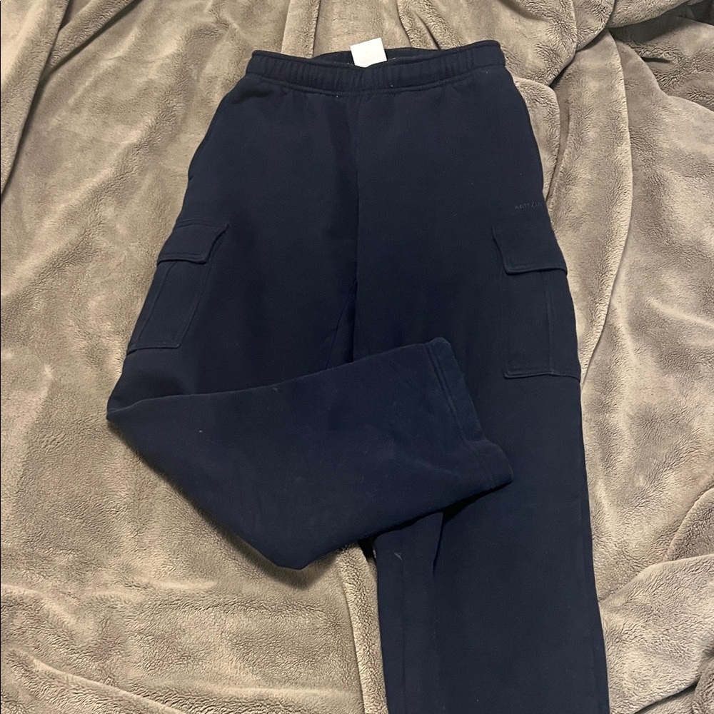 Aritzia sweater pants  navy color XS